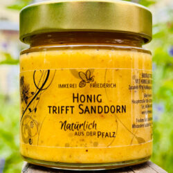HONIG TRIFFT SANDDORN